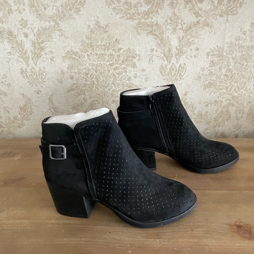 BNWT Bamboo ankle boots